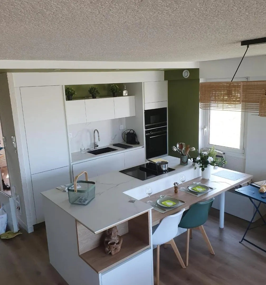 Apartment Les Tamaris Vue Mer Roscoff France